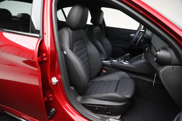 New 2024 Alfa Romeo Giulia Quadrifoglio for sale Sold at Maserati of Westport in Westport CT 06880 23