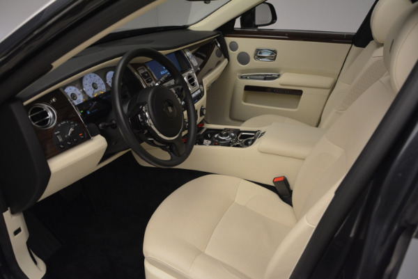 Used 2013 Rolls-Royce Ghost for sale Sold at Maserati of Westport in Westport CT 06880 25