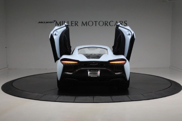 Used 2023 McLaren Artura Vision for sale Sold at Maserati of Westport in Westport CT 06880 17