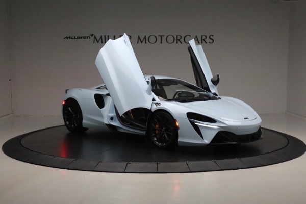 Used 2023 McLaren Artura Vision for sale Sold at Maserati of Westport in Westport CT 06880 20