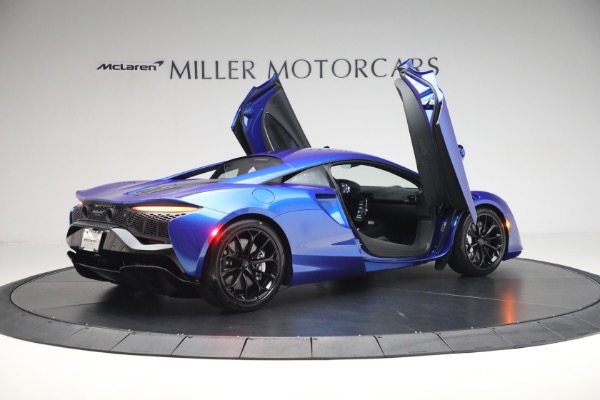 New 2025 McLaren Artura for sale Sold at Maserati of Westport in Westport CT 06880 15