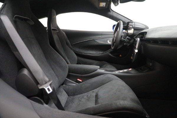 New 2025 McLaren Artura for sale Sold at Maserati of Westport in Westport CT 06880 19