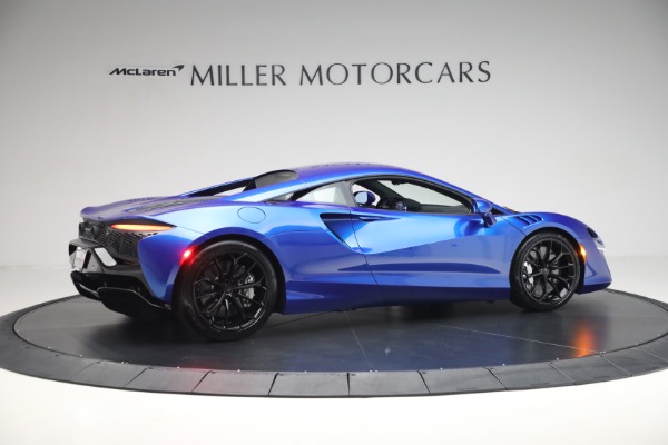 New 2025 McLaren Artura for sale Sold at Maserati of Westport in Westport CT 06880 8
