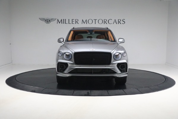 Used 2023 Bentley Bentayga Azure Hybrid for sale $159,900 at Maserati of Westport in Westport CT 06880 15