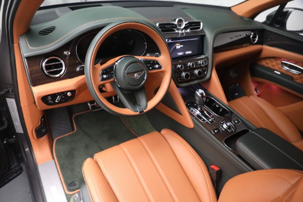 Used 2023 Bentley Bentayga Azure Hybrid for sale $159,900 at Maserati of Westport in Westport CT 06880 23