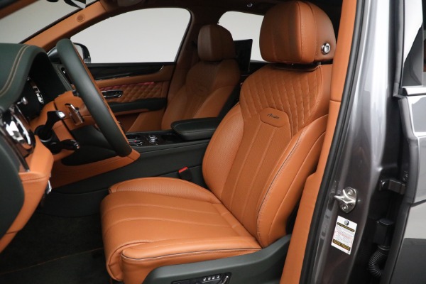 Used 2023 Bentley Bentayga Azure Hybrid for sale $159,900 at Maserati of Westport in Westport CT 06880 25