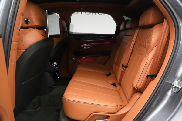 Used 2023 Bentley Bentayga Azure Hybrid for sale $159,900 at Maserati of Westport in Westport CT 06880 28