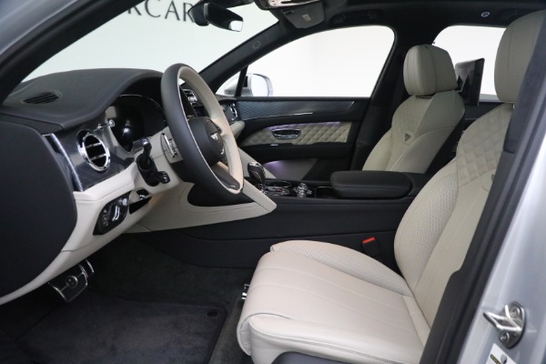 Used 2023 Bentley Bentayga Azure Hybrid for sale Sold at Maserati of Westport in Westport CT 06880 16