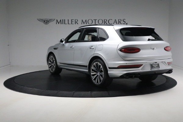 Used 2023 Bentley Bentayga Azure Hybrid for sale Sold at Maserati of Westport in Westport CT 06880 5