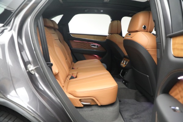 New 2024 Bentley Bentayga Azure V8 for sale Sold at Maserati of Westport in Westport CT 06880 27