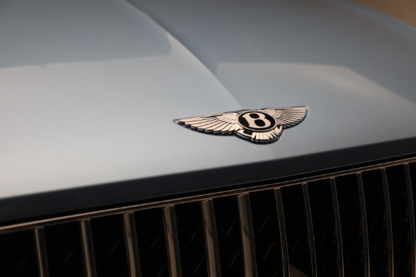 New 2024 Bentley Bentayga EWB Azure V8 for sale Sold at Maserati of Westport in Westport CT 06880 13