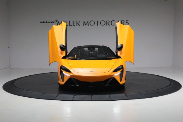 New 2025 McLaren Artura Spider Performance for sale Sold at Maserati of Westport in Westport CT 06880 13