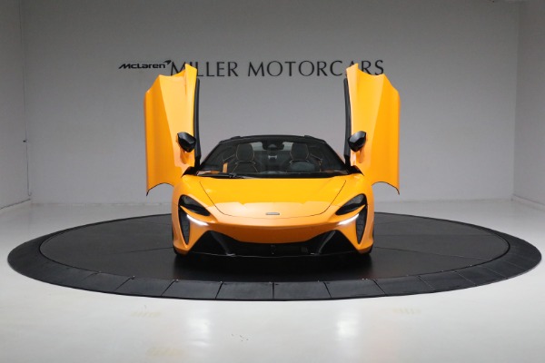 New 2025 McLaren Artura Spider Performance for sale Sold at Maserati of Westport in Westport CT 06880 21