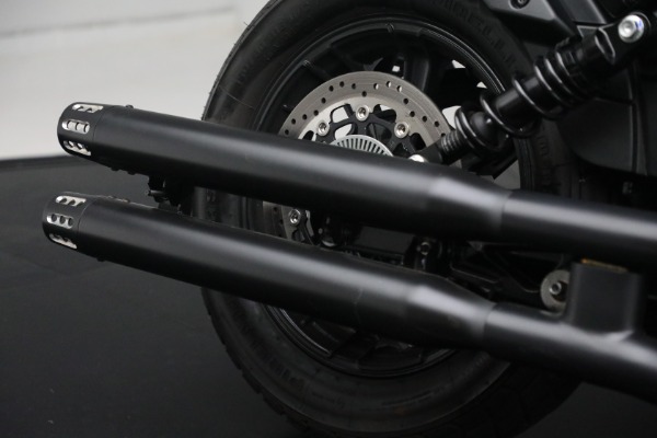 Used 2020 Indian Scout Bobber Thunder Black Smoke ABS for sale Sold at Maserati of Westport in Westport CT 06880 14