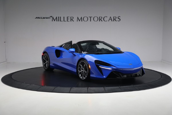 New 2025 McLaren Artura Spider Performance for sale $329,718 at Maserati of Westport in Westport CT 06880 11