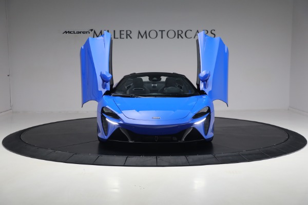 New 2025 McLaren Artura Spider Performance for sale $329,718 at Maserati of Westport in Westport CT 06880 25