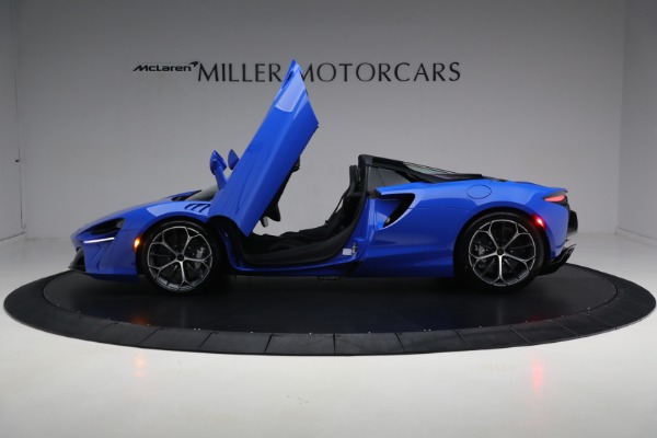 New 2025 McLaren Artura Spider Performance for sale $329,718 at Maserati of Westport in Westport CT 06880 27