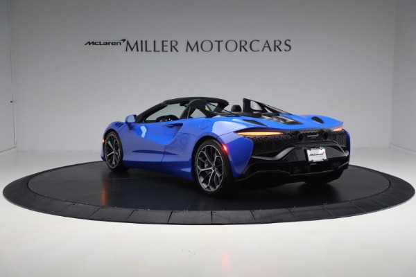 New 2025 McLaren Artura Spider Performance for sale $329,718 at Maserati of Westport in Westport CT 06880 5
