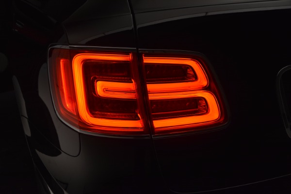 New 2017 Bentley Bentayga for sale Sold at Maserati of Westport in Westport CT 06880 20