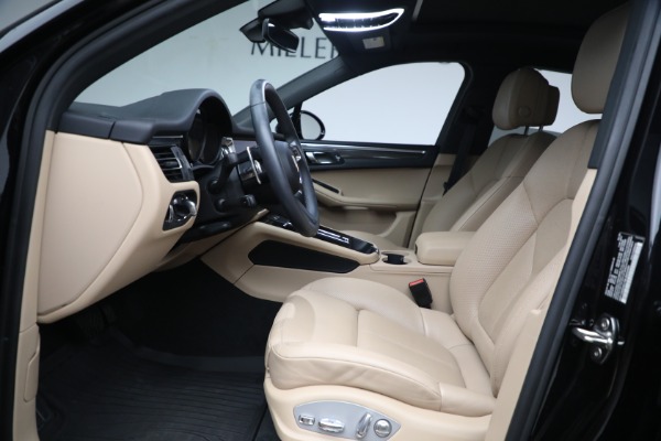 Used 2022 Porsche Macan S for sale Sold at Maserati of Westport in Westport CT 06880 13