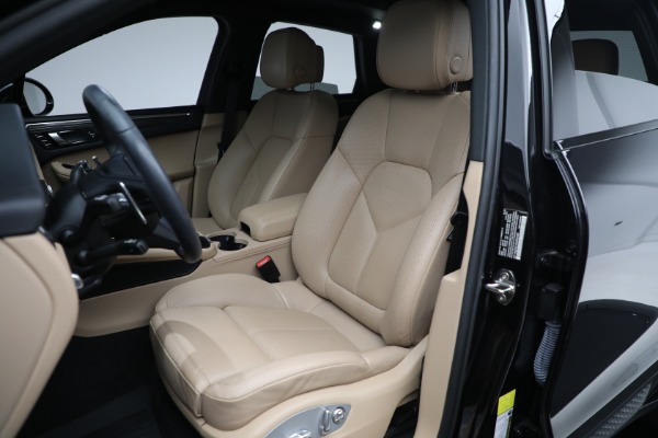 Used 2022 Porsche Macan S for sale Sold at Maserati of Westport in Westport CT 06880 14