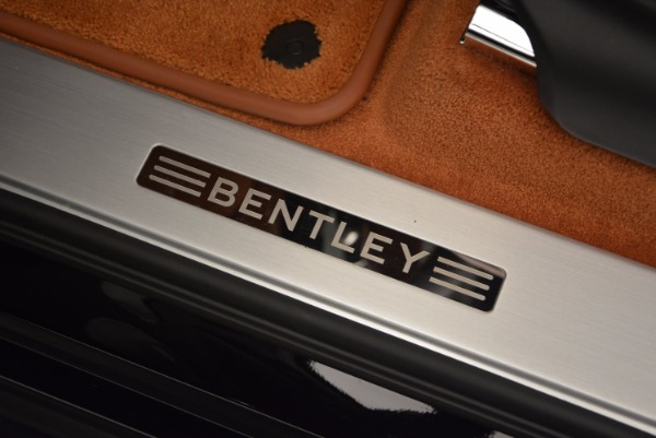 Used 2017 Bentley Bentayga for sale Sold at Maserati of Westport in Westport CT 06880 27