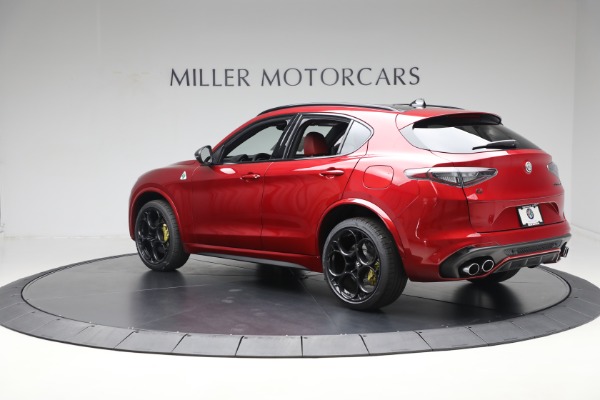 New 2024 Alfa Romeo Stelvio Quadrifoglio Carbon pkge for sale $85,410 at Maserati of Westport in Westport CT 06880 14