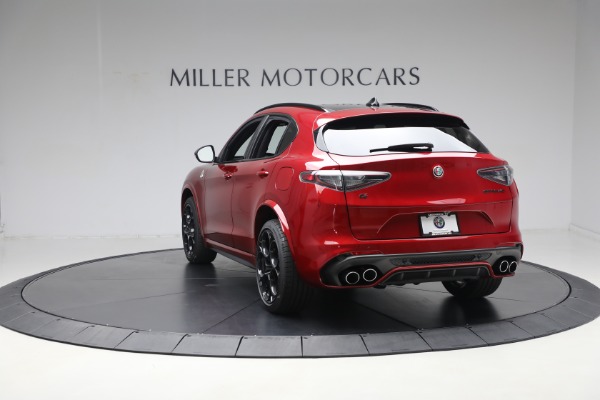 New 2024 Alfa Romeo Stelvio Quadrifoglio Carbon pkge for sale $85,410 at Maserati of Westport in Westport CT 06880 16