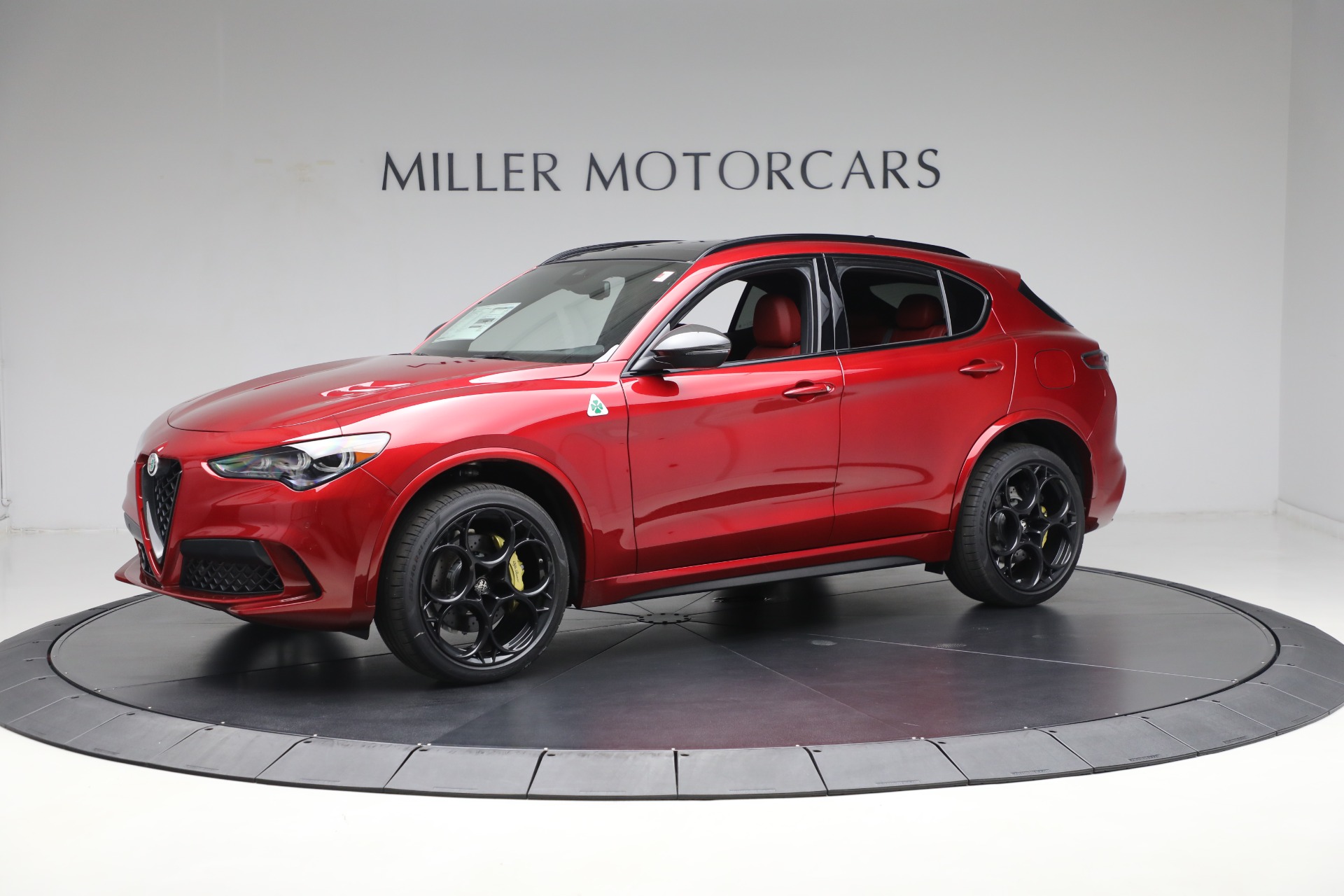 New 2024 Alfa Romeo Stelvio Quadrifoglio Carbon pkge for sale $85,410 at Maserati of Westport in Westport CT 06880 1