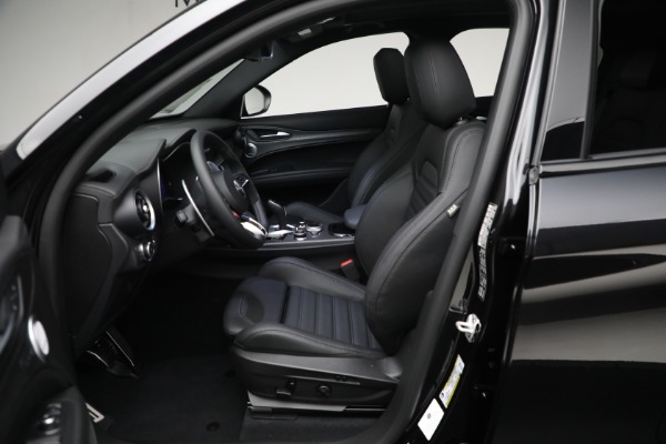 New 2024 Alfa Romeo Stelvio Quadrifoglio for sale $94,570 at Maserati of Westport in Westport CT 06880 27