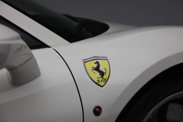 Used 2019 Ferrari 488 Spider for sale Sold at Maserati of Westport in Westport CT 06880 27