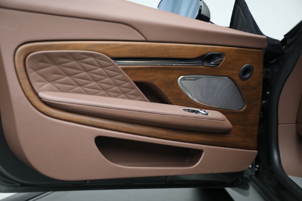 Used 2025 Aston Martin DB12 V8 for sale $245,900 at Maserati of Westport in Westport CT 06880 13