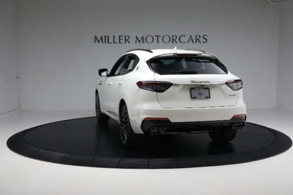 New 2024 Maserati Levante Modena Ultima for sale Sold at Maserati of Westport in Westport CT 06880 11