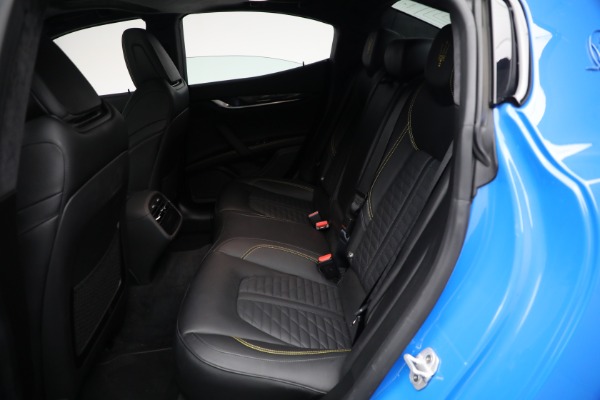 Used 2022 Maserati Ghibli F Tributo Q4 for sale Sold at Maserati of Westport in Westport CT 06880 21