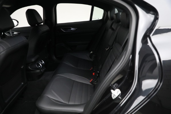 New 2024 Alfa Romeo Giulia Quadrifoglio for sale Sold at Maserati of Westport in Westport CT 06880 13