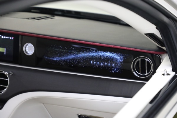 Used 2025 Rolls-Royce Spectre for sale $409,900 at Maserati of Westport in Westport CT 06880 23