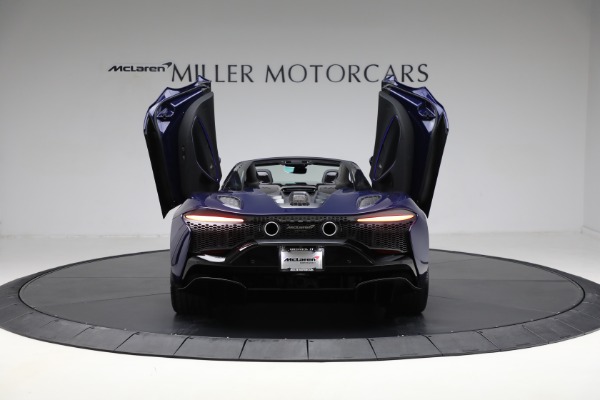 New 2025 McLaren Artura Spider TechLux for sale $327,158 at Maserati of Westport in Westport CT 06880 17