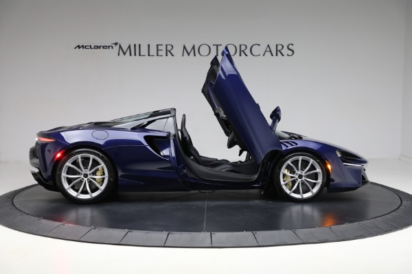 New 2025 McLaren Artura Spider TechLux for sale $327,158 at Maserati of Westport in Westport CT 06880 19