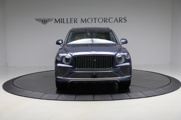 Used 2025 Bentley Bentayga EWB Azure V8 for sale $239,900 at Maserati of Westport in Westport CT 06880 12