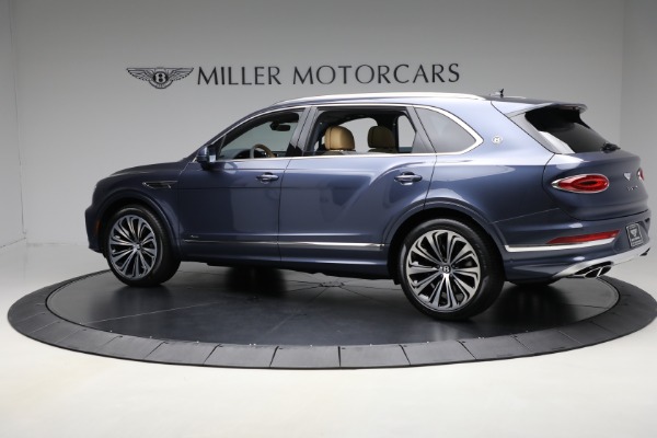 Used 2025 Bentley Bentayga EWB Azure V8 for sale $239,900 at Maserati of Westport in Westport CT 06880 4