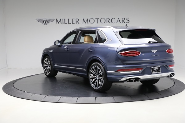 Used 2025 Bentley Bentayga EWB Azure V8 for sale $239,900 at Maserati of Westport in Westport CT 06880 5