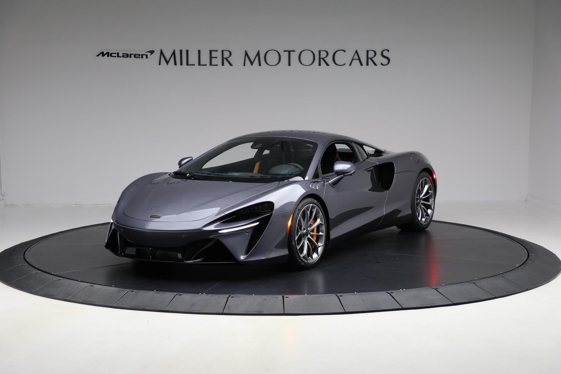 Used 2025 McLaren Artura Vision for sale $292,398 at Maserati of Westport in Westport CT 06880 1