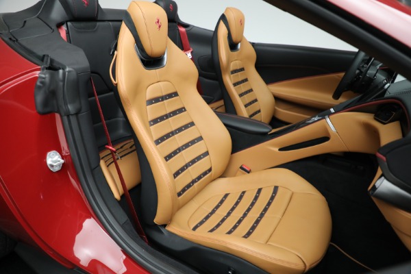 Used 2024 Ferrari Roma Spider for sale $347,900 at Maserati of Westport in Westport CT 06880 19