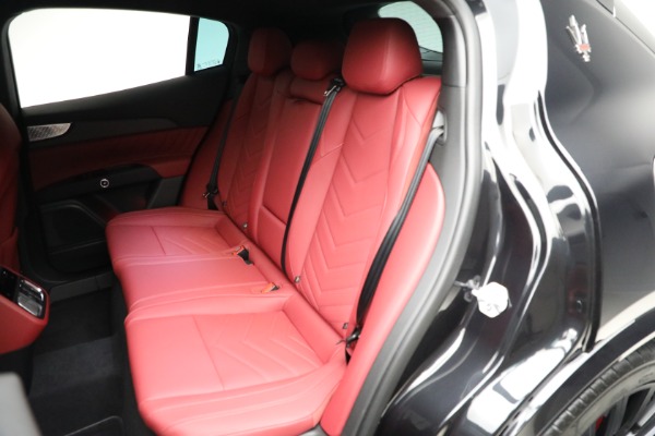 New 2025 Maserati Grecale Trofeo for sale $118,192 at Maserati of Westport in Westport CT 06880 20