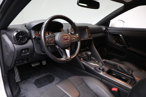 Used 2023 Nissan GT-R Premium for sale Sold at Maserati of Westport in Westport CT 06880 14