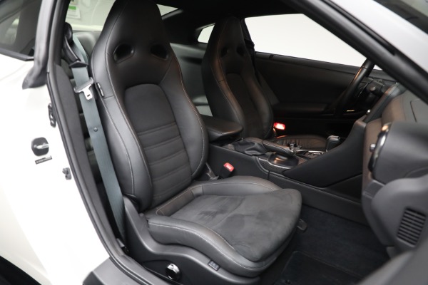 Used 2023 Nissan GT-R Premium for sale Sold at Maserati of Westport in Westport CT 06880 19