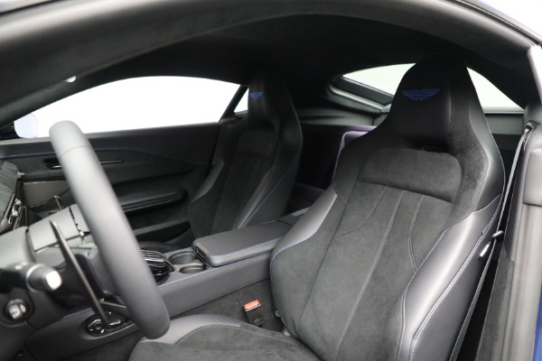 Used 2025 Aston Martin Vantage for sale $196,900 at Maserati of Westport in Westport CT 06880 15