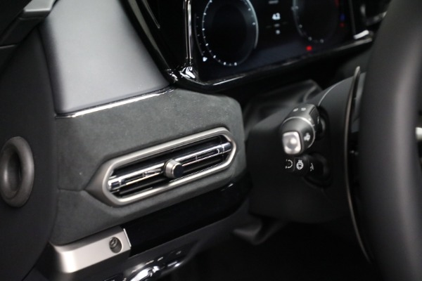 Used 2025 Aston Martin Vantage for sale $196,900 at Maserati of Westport in Westport CT 06880 23