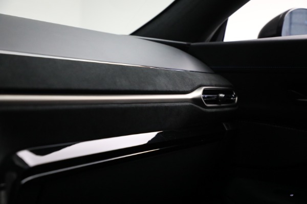 Used 2025 Aston Martin Vantage for sale $196,900 at Maserati of Westport in Westport CT 06880 25