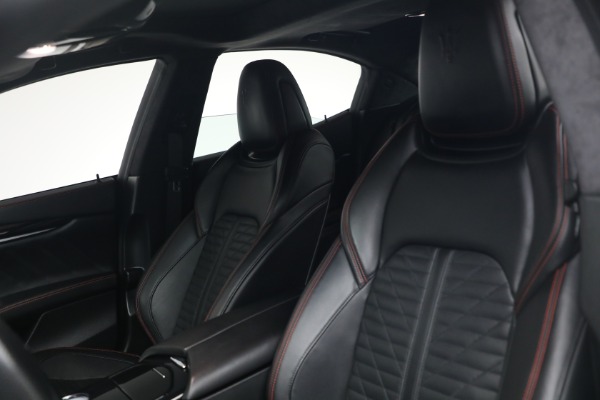 Used 2022 Maserati Ghibli Modena Q4 for sale $37,900 at Maserati of Westport in Westport CT 06880 16
